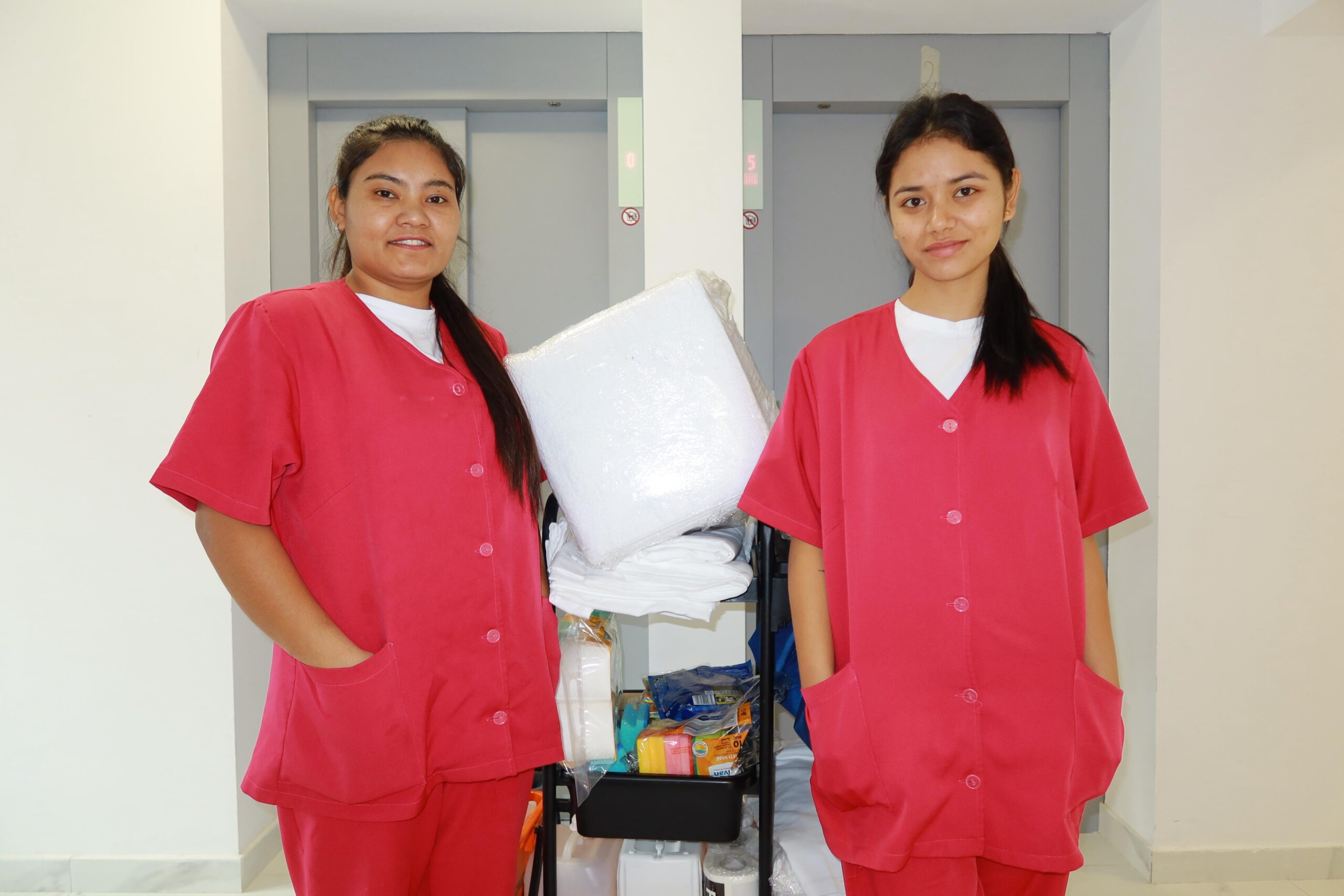 Curățenie Scări de Bloc